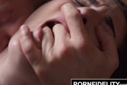 PORNFIDELITY – Molly Jane Wakes Up For A Deep Creampie