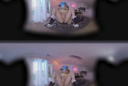 Pokemon Ho With Penny Pax In Virtual Reality