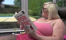 Laceystarr – The Poolboy Hard At Work